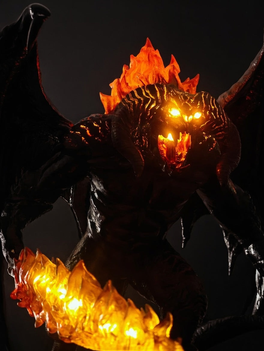 Diorama retroilluminato di Gandalf contro il Balrog sul ponte di Khazad-dum